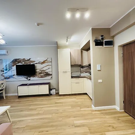 Apartment One Mamaia Nord *