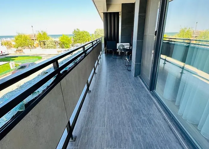 One Mamaia Nord Appartement *